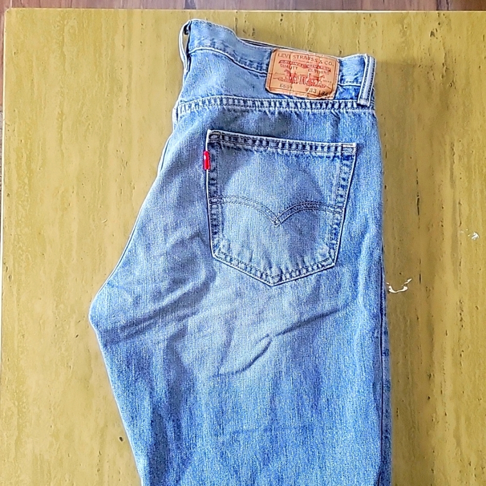 Light blue levi Strauss jeans w:33 l:34